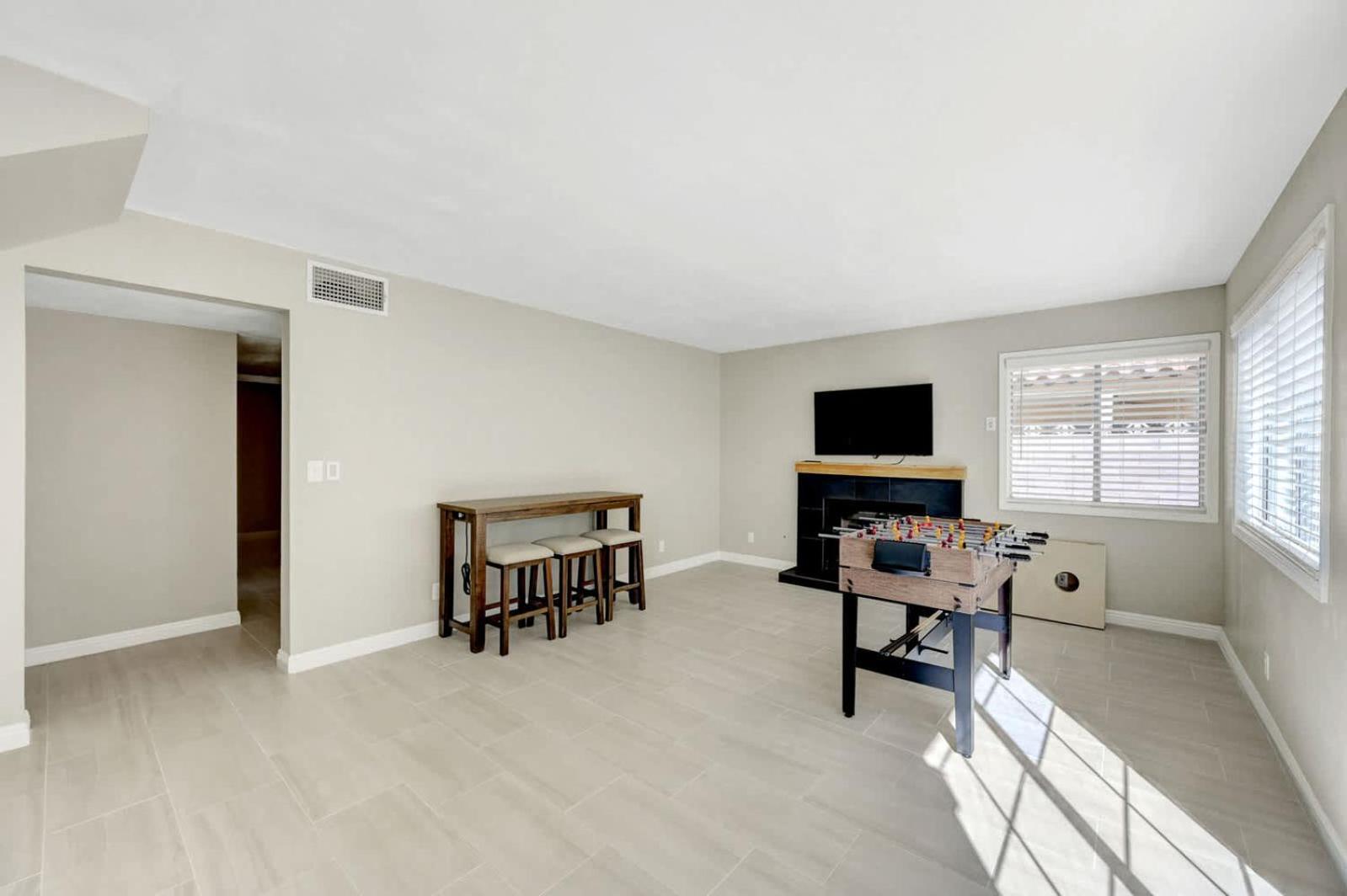 Bright Fun Spacious Home With Pool ลาสเวกัส ภายนอก รูปภาพ